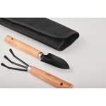 Set de 3 outils de jardinage dans une pochette en feutre RPET couleur noir quatrième vue