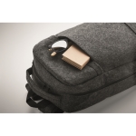 Sac à dos pour ordinateur 13'' feutrine RPET et passant pour trolley couleur gris foncé cinquième vue photographique