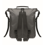 Sac à dos roll top étanche 30L en polyester avec zip frontal couleur gris foncé deuxième vue