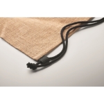 Sac ficelle en toile de jute avec cordon de serrage en coton coloré couleur noir quatrième vue photographique
