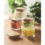 Bougie et bougeoir en verre couvercle bambou plusieurs senteurs 50 g couleur jaune vue d'ambiance