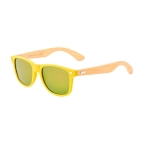 Lunettes de soleil colorées à branches en bambou et protection UV400 couleur jaune première vue