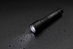 Grande lampe torche en aluminium recyclé avec 5 modes et portée 500m couleur noir septième vue