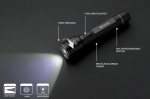 Grande lampe torche en aluminium recyclé avec 5 modes et portée 500m couleur noir neuvième vue