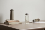 Bouteille conique en RPET avec bouchon ergonomique 57 ml couleur gris
