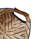 Casquette élégante en coton recyclé avec détails en cuir synthétique couleur bleu marine sixième vue