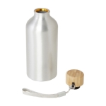 Bouteille en aluminium recyclé à bouchon en bambou et dragonne 500ml couleur argenté deuxième vue