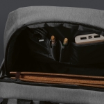 Sac à dos 22L en nylon recyclé à fermetures éclair imperméables 15,6” couleur gris foncé quatrième vue detaillée