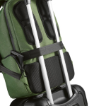 Sac à dos pour PC 15,6” en nylon recyclé bicolore imperméable couleur vert militaire vue détaillée