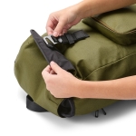 Sac à dos en coton recyclé imperméable à boucle 240 g/m² couleur vert militaire troisième vue