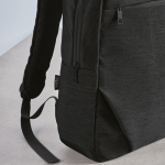 Sac à dos 18L en RPET 300D à compartiment frontal zippé 15,6” couleur noir deuxième vue detaillée