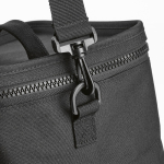Glacière isotherme en plastique recyclé à large ouverture 10L couleur noir vue détaillée