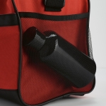 Sac de sport personnalisé en RPET à sangles noires réfléchissantes couleur rouge deuxième vue
