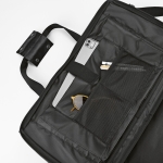 Sac de sport en RPET avec revêtement imperméable couleur noir vue détaillée