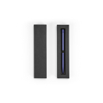 Stylo en aluminium recyclé à bouton-poussoir magnétique, encre noire couleur bleu marine troisième vue