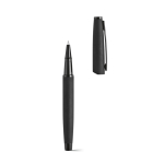 Stylo en acier inoxydable recyclé avec finition laquée et encre noire couleur noir deuxième vue