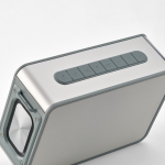 Enceinte sans fil en plastique recyclé, portée de 15 m et 80 W couleur argenté deuxième vue detaillée