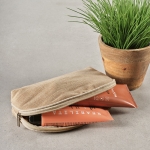 Petite trousse de toilette en juco à compartiment principal 260 g/m² couleur naturel vue d'ambiance