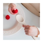 Cuillère pour bébés en silicone pour un confort accru couleur beige première vue