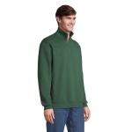 Sweat coton/polyester à fermeture 1/4 SOL'S Conrad 280 g/m² couleur vert foncé troisième vue photographique