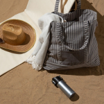 Serviette en coton recyclé type Hammam de couleur unie 150x90cm couleur gris clair quatrière vue