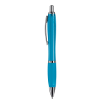 Stylo en plastique transparent avec détails métalliques et encre bleue couleur bleu clair transparent troisième vue