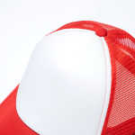Casquette avec filet arrière respirant et panneau frontal 370 g/m² couleur rouge