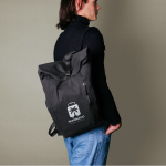 Sac à dos roll-top pour ordinateur en coton recyclé 15'' couleur noir vue détail 3