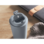 Gobelet à double paroi en maïs, capacité 350 ml couleur bleu gris vue d'ambiance