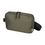 Trousse de toilette en polyester recyclé avec compartiment principal couleur vert