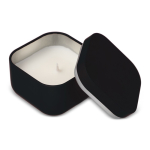 Bougie en cire végétale avec parfum vanille dans un pot en métal carré couleur noir quatrière vue