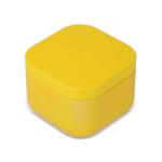 Bougie en cire végétale avec parfum vanille dans un pot en métal carré couleur jaune