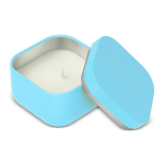 Bougie en cire végétale avec parfum vanille dans un pot en métal carré couleur bleu ciel quatrière vue