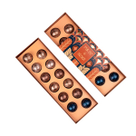 Coffret de 12 bonbons en chocolat belge de divers parfums couleur blanc deuxième vue