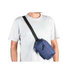 Banane en polyester recyclé avec doublure et 2 compartiments couleur bleu cinquième vue