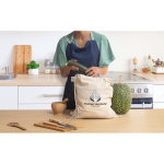 Sac à dos en cordon fabriqué en coton bio avec anses 140 g/m² vue d'ambiance