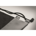 Sac à cordon en polyester RPET avec détail en cuir à la base couleur noir quatrième vue photographique