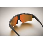 Lunettes de soleil sport avec verres miroir et protection UV400 cinquième vue photographique