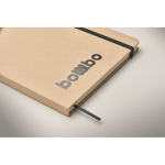 Carnet en carton avec bande et marque-page coloré, pages lignées A5 couleur noir vue photographique
