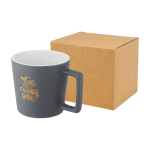 Tasse en céramique avec finition mate et anse carrée 370 ml vue avec impression sérigraphique