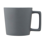 Tasse en céramique avec finition mate et anse carrée 370 ml vue latérale