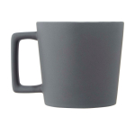 Tasse en céramique avec finition mate et anse carrée 370 ml deuxième vue latérale