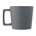 Tasse en céramique avec finition mate et anse carrée 370 ml deuxième vue latérale
