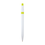 Stylo en plastique recyclé sophistiqué, encre noire couleur vert lime deuxième vue arrière