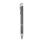 Stylo en aluminium recyclé avec finition laquée, encre bleue couleur gris vue impression avec logo 2