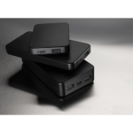 Batterie externe en plastique recyclé avec deux ports 5 000 mAh couleur noir vue d'ambiance