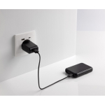 Powerbank sans fil magnétique en plastique recyclé 5 000 mAh couleur noir septième vue