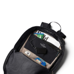 Sac à dos en RPET multi-usages avec poche interne 20L Bellroy couleur noir quatrième vue