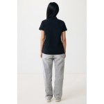 Polo femme coupe décontractée en coton piqué recyclé 220 g/m² Iqoniq couleur noir troisième vue avec modèle