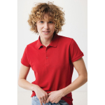 Polo femme coupe décontractée en coton piqué recyclé 220 g/m² Iqoniq couleur rouge cinquième vue avec modèle